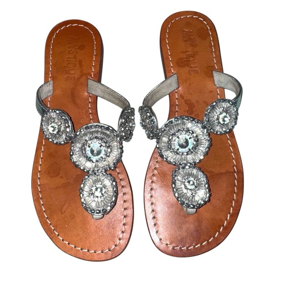 MYSTIQUE Vintage Leather Crystal Rhinestone Jewel Thong Flip Flops Size 6 - Picture 1 of 9